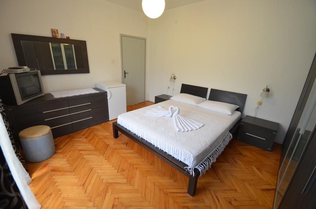 Apartments Ivetic Kotor Phòng bức ảnh