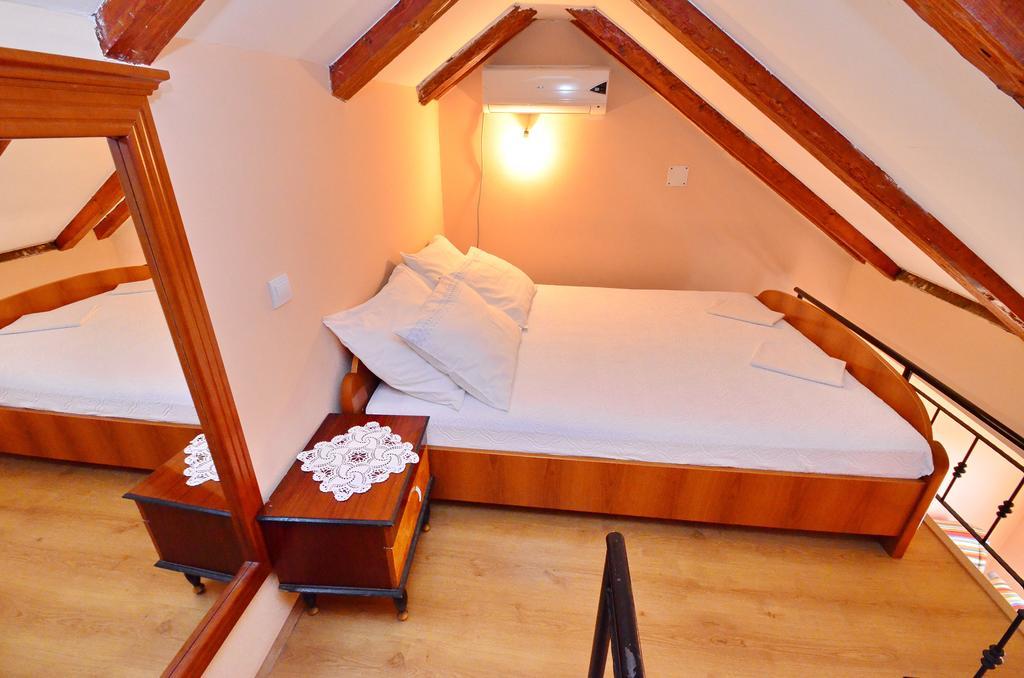 Apartments Ivetic Kotor Phòng bức ảnh