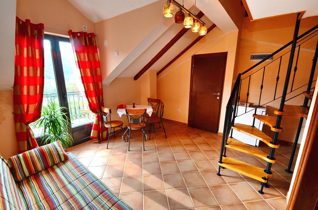 Apartments Ivetic Kotor Phòng bức ảnh